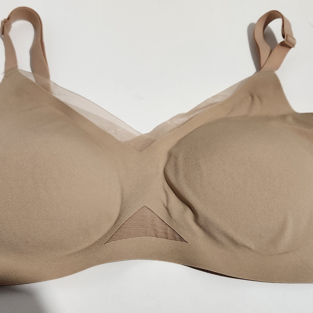 3 Honelove Bras